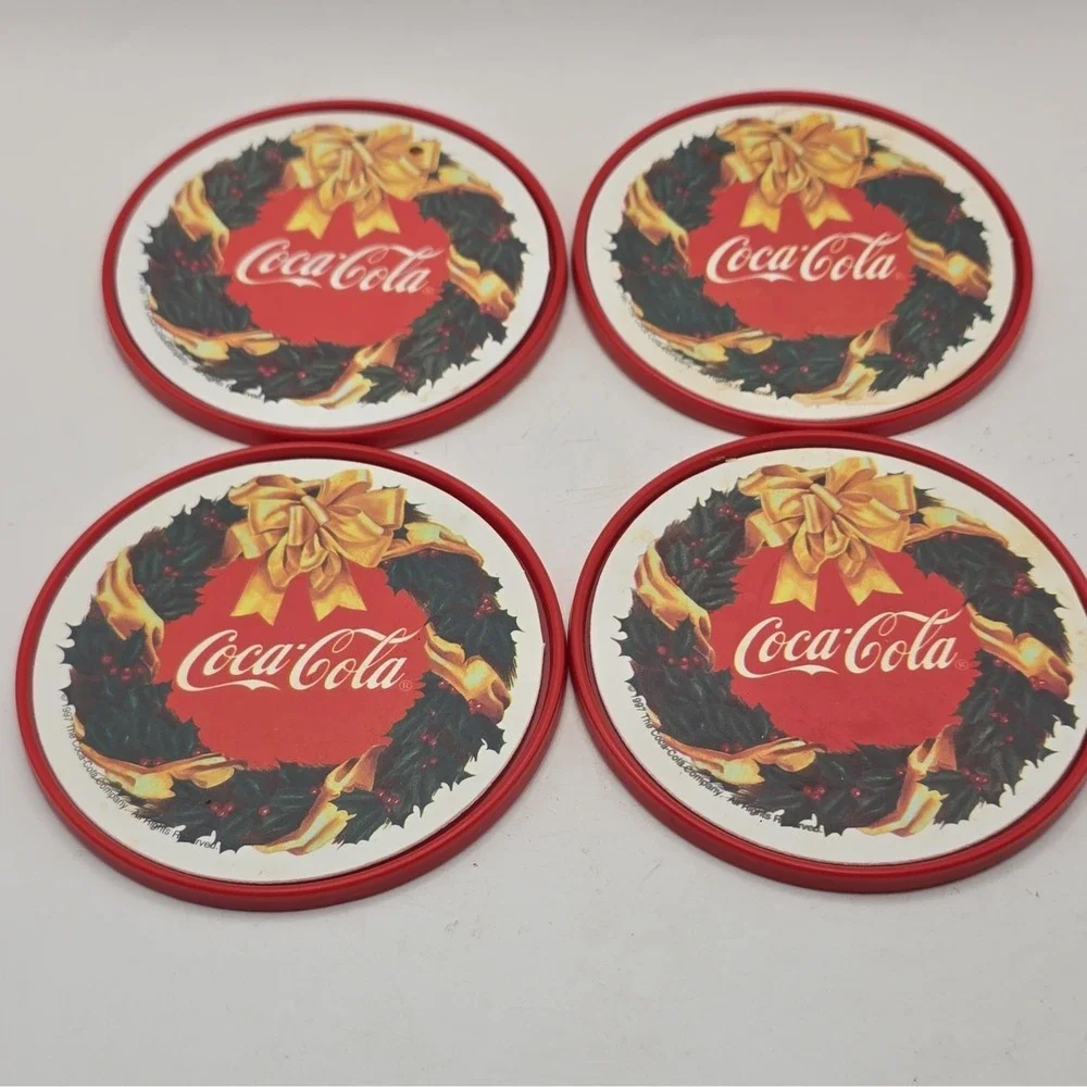 Coca-Cola Christmas Wreath Coaster Set of 4 Red Plastic 1991